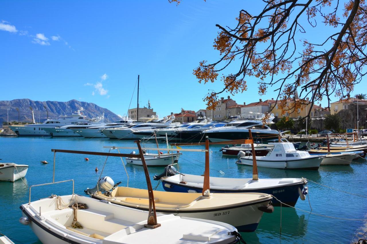 Montenegro Backpackers Home ブドヴァ エクステリア 写真